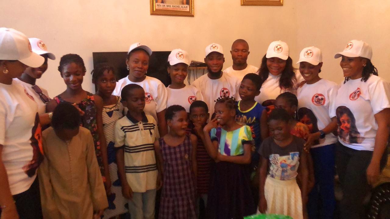 Volunteer moments